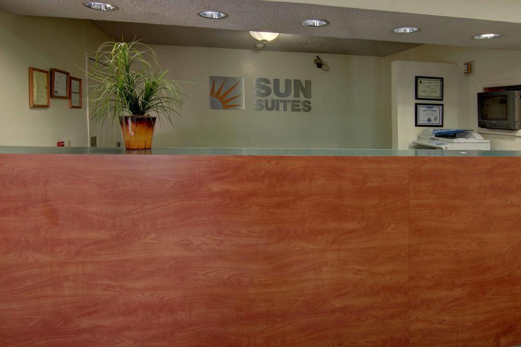 Sun Suites Of 傑克遜維爾 外观 照片